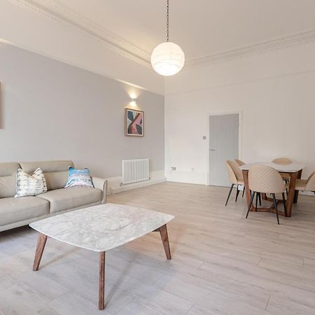 Kensington 2 Bed 2 Bath Apartment For 5 Guests London Exterior photo